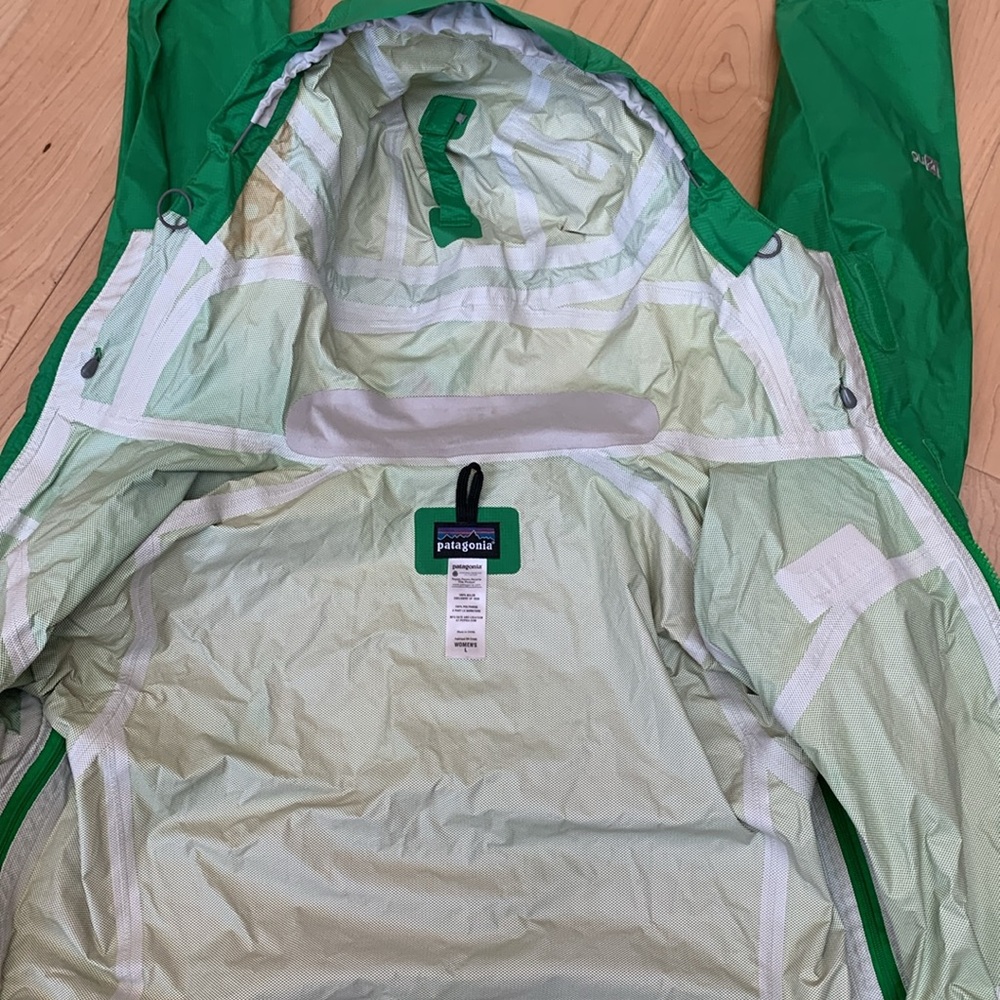 Patagonia H2No rain jacket - Picture 6 of 8